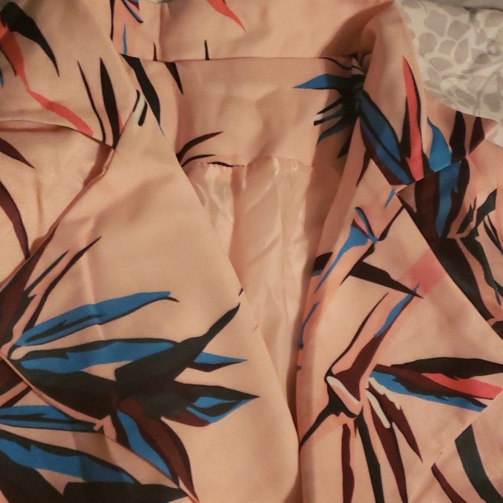 Jacket - Picture 4 of 4